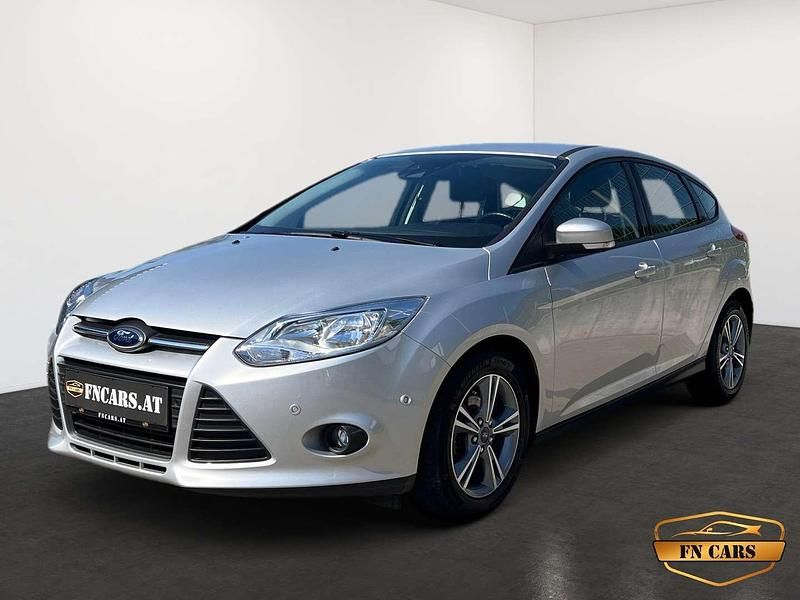 Silber Gebraucht 2013 Ford Focus Kleinwagen | € 9.700 (Teuer) - Bild 1/4