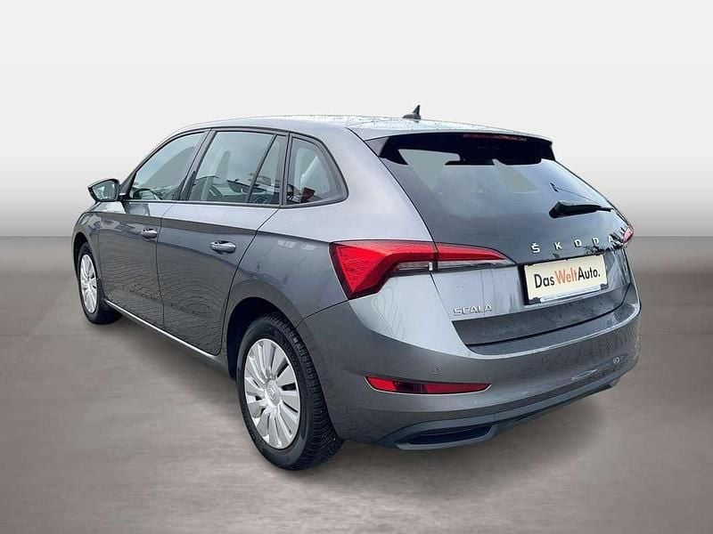 Gebraucht Skoda Scala Ambition 110 PS (80 kW) 2023 Grau Kleinwagen