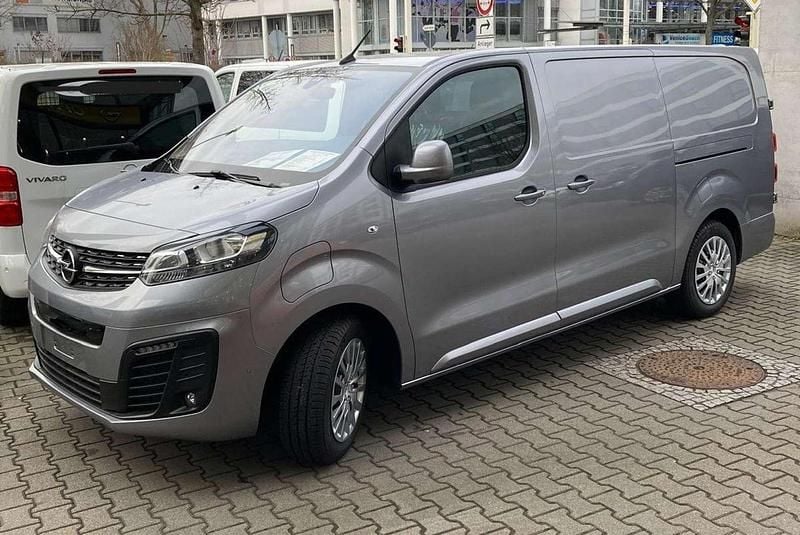 Gebraucht Opel Vivaro-e Combi Elegance 100 kW (136 PS) 2021 Grau Van