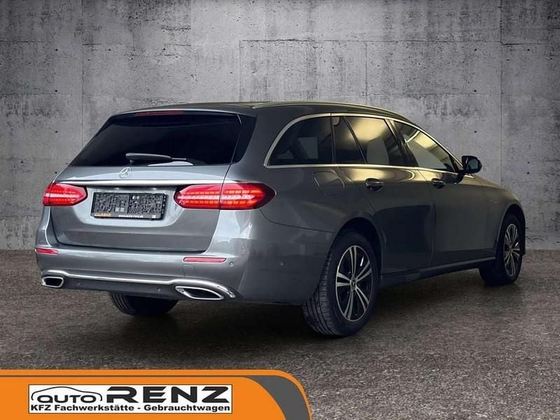 Gebraucht Mercedes E200 160 PS (117 kW) 2021 Grau Kombi