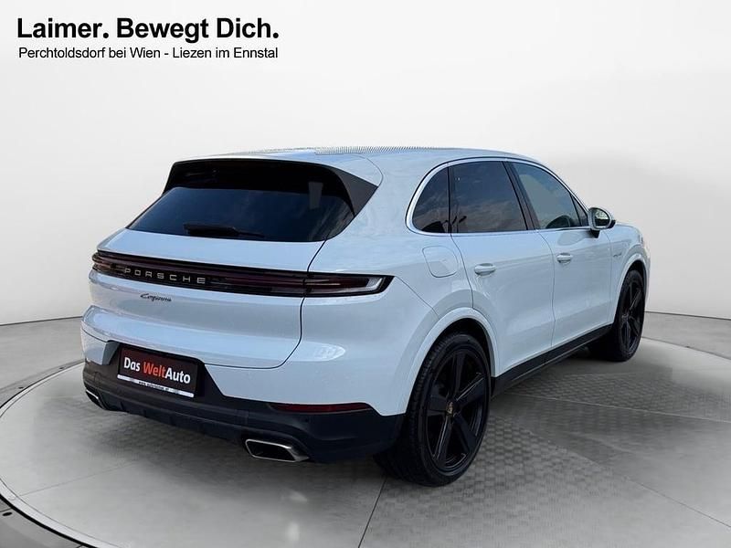 Gebraucht Porsche Cayenne 470 PS (345 kW) 2025 Weiss  metallic SUV
