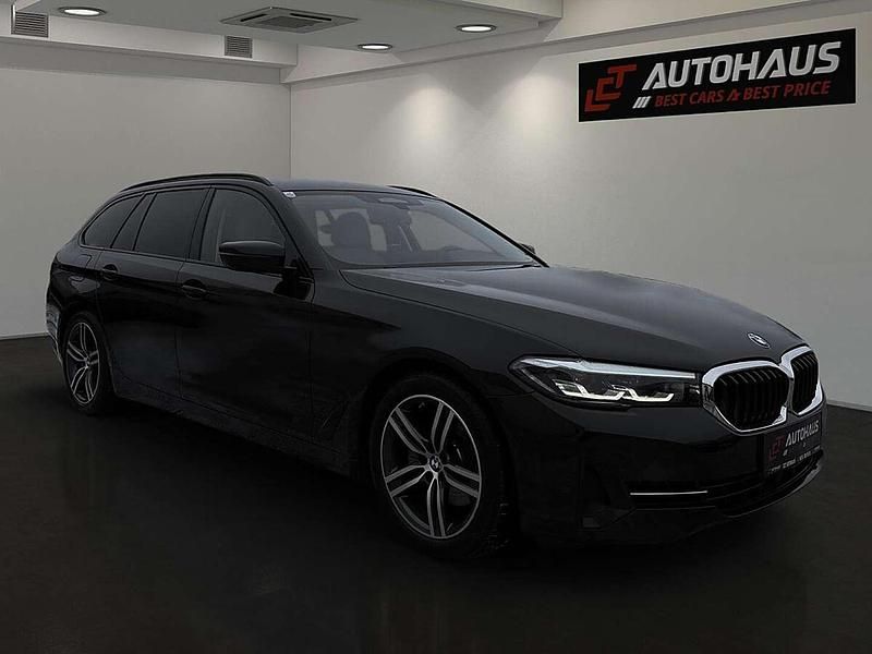 Gebraucht BMW 520 Performance 190 PS (139 kW) 2022 Schwarz Kombi