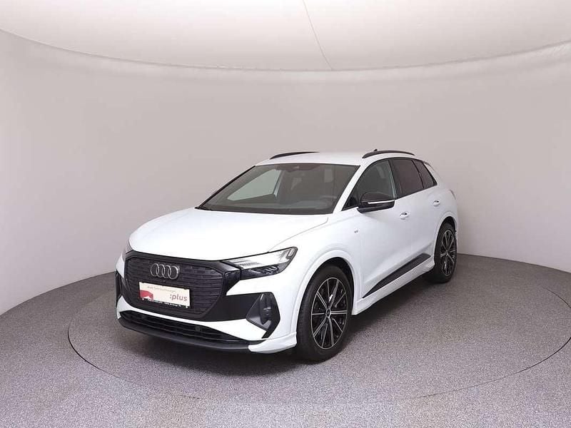 Weiß Gebraucht 2025 Audi Q4 e-tron SUV | € 63.290 - Bild 1/4