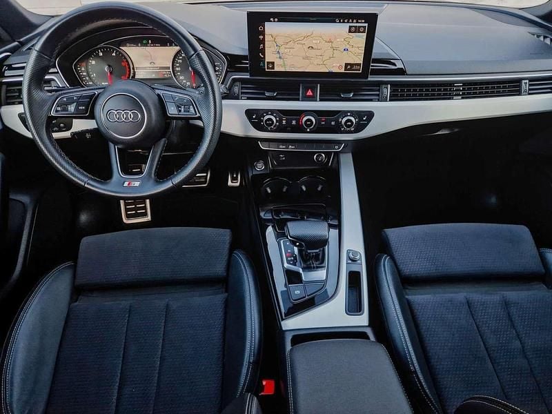 Gebraucht Audi A4 Competition 163 PS (119 kW) 2023 Schwarz Kombi