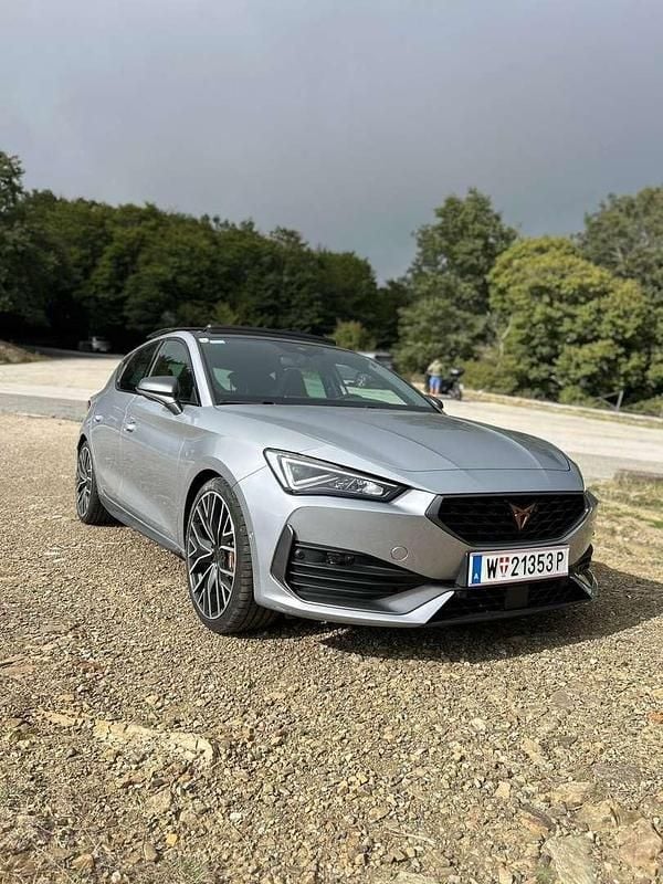 Cupra Leon 245 Ps