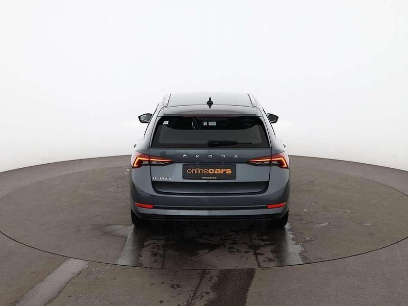 Gebraucht Skoda Octavia Style 150 PS (110 kW) 2021 Grau Kombi