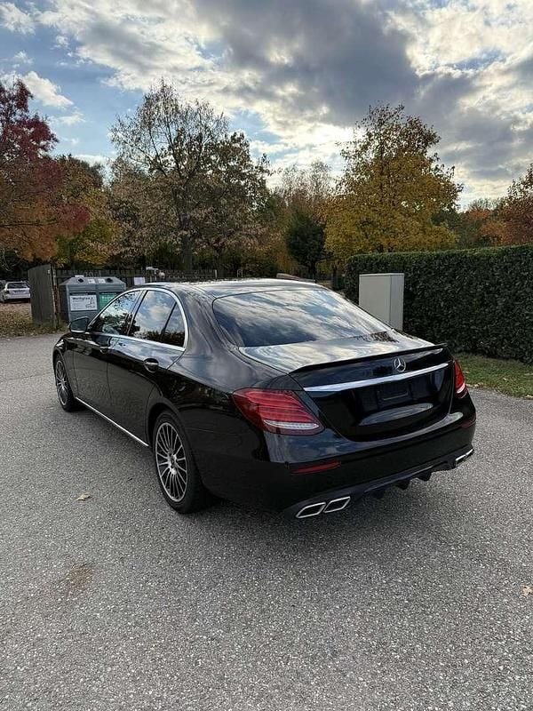 Gebraucht Mercedes E220 Exclusive 194 PS (142 kW) 2017 Limousine