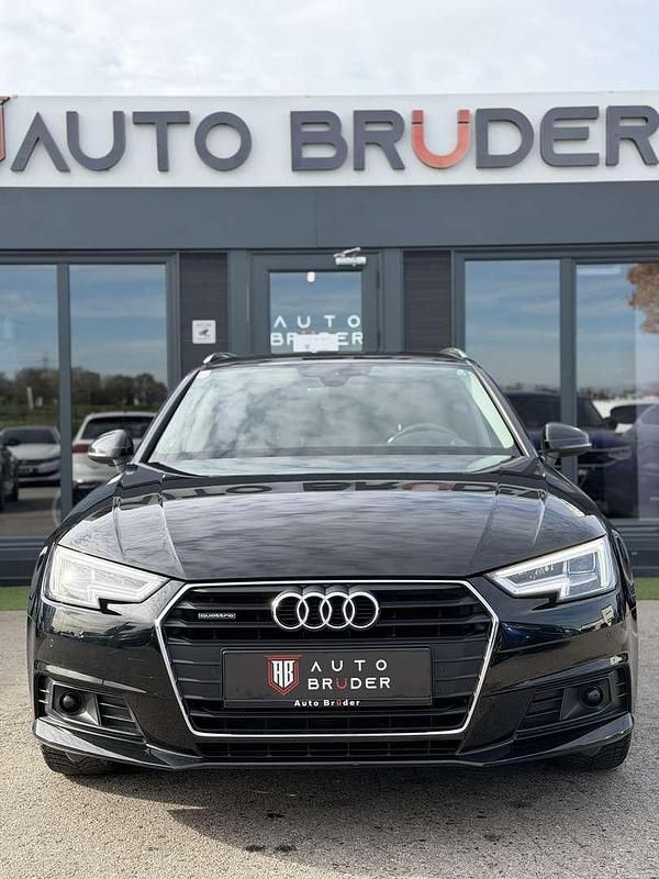 Gebraucht Audi A4 Comfort 190 PS (139 kW) 2016 Schwarz Kombi