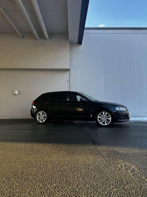 Gebraucht Audi A3 160 PS (117 kW) 2012 Schwarz Kombi