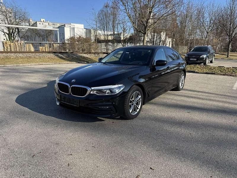 Gebraucht BMW 520 Performance 190 PS (139 kW) 2019 Schwarz Limousine