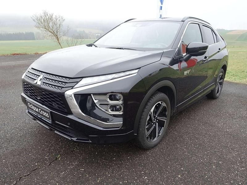 Schwarz Gebraucht 2022 Mitsubishi Eclipse Cross SUV | € 33.990 - Bild 1/4
