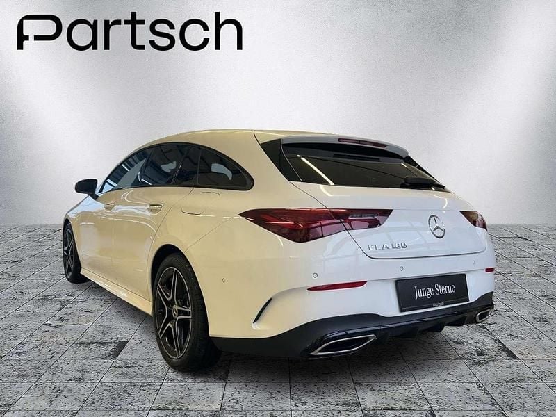 Neu Mercedes CLA180 AMG line 136 PS (100 kW) 2025 Weiß Limousine