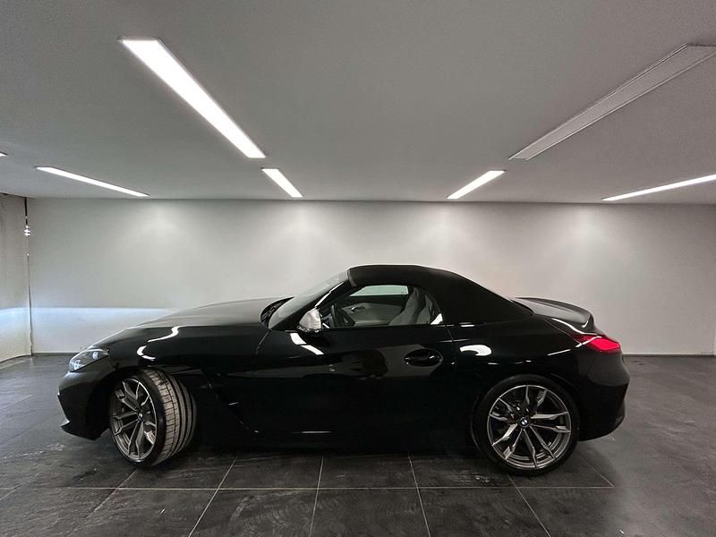 Gebraucht BMW Z4 M Sport 340 PS (250 kW) 2025 Schwarz Cabrio