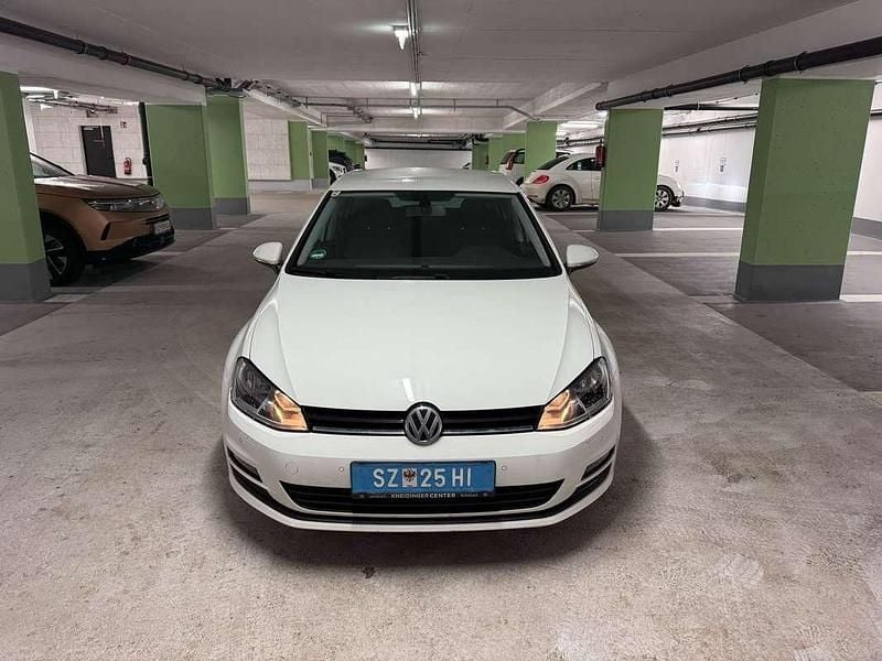 Gebraucht VW Golf 105 PS (77 kW) 2014 Limousine