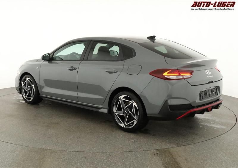 Neu Hyundai i30 N Line 140 PS (102 kW) 2025 Shadow gray Limousine