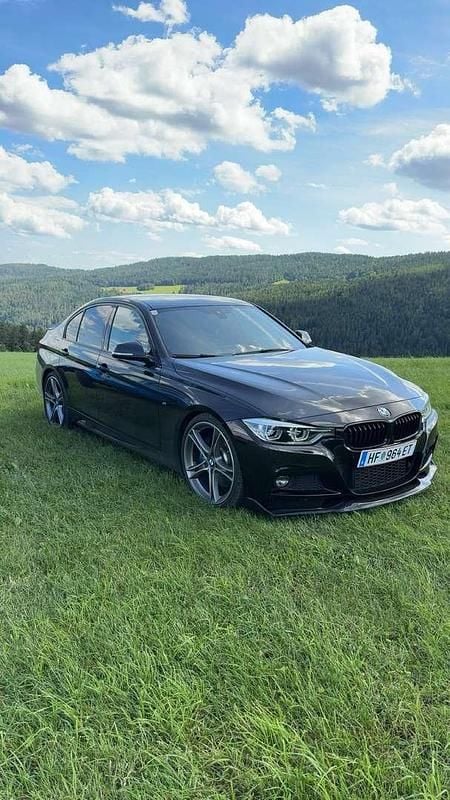 Gebraucht BMW 330 M Sport 252 PS (185 kW) 2016 Limousine