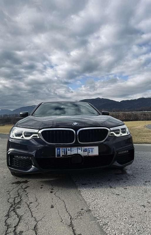 Gebraucht BMW 530e M Sport 250 PS (183 kW) 2020 Schwarz Limousine