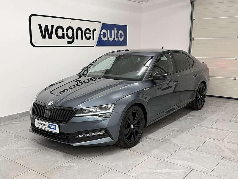 Gebraucht Skoda Superb SportLine 150 PS (110 kW) 2020 Grau Limousine