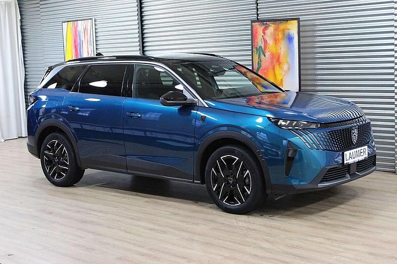 Gebraucht Peugeot 5008 GT 136 PS (100 kW) 2025 Blau SUV