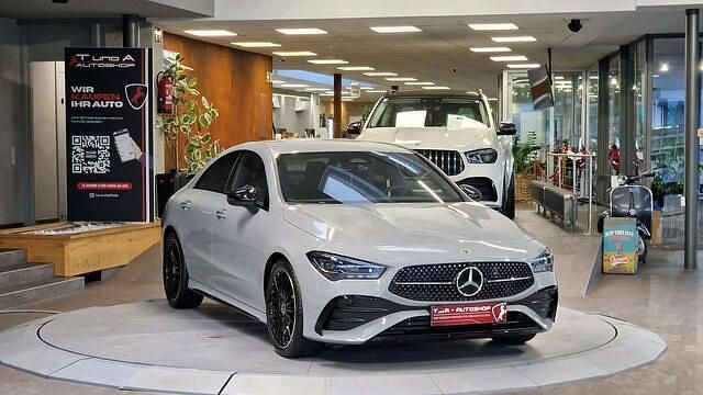 Gebraucht Mercedes CLA180 Premium 116 PS (85 kW) 2025 Grau Limousine