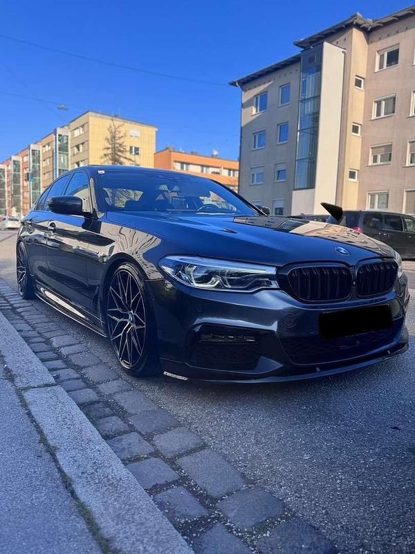 Gebraucht BMW 520 M Sport 190 PS (139 kW) 2017 Grau Limousine