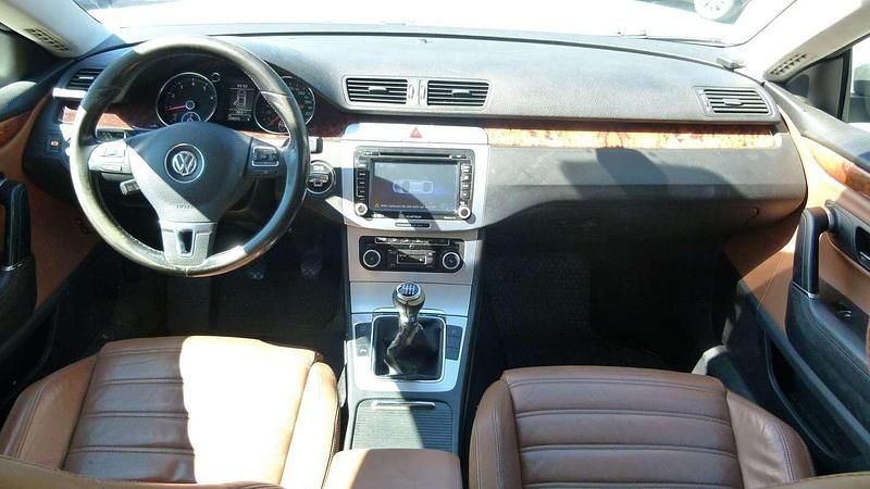 Gebraucht VW Passat 160 PS (117 kW) 2009 Braun Limousine