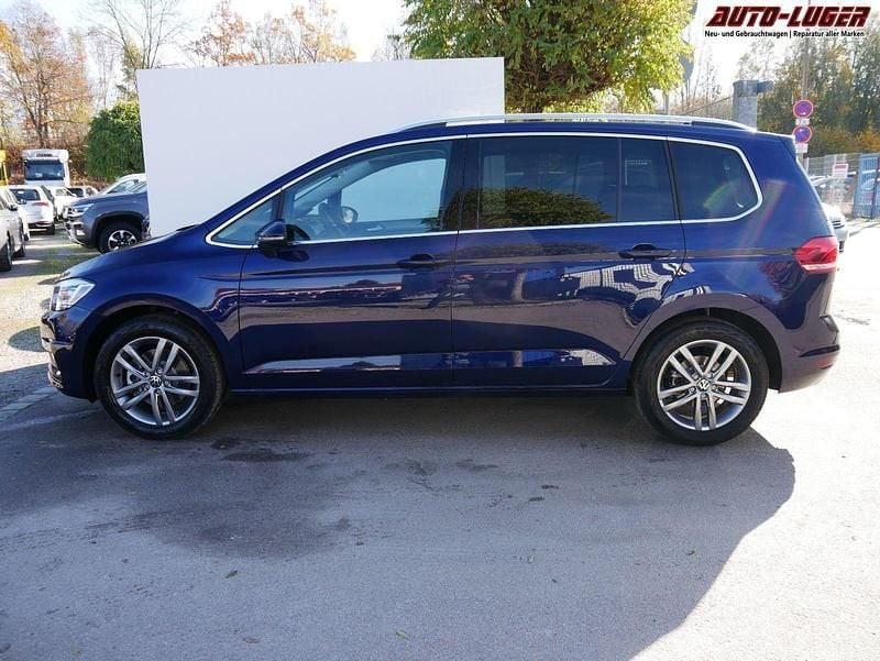 Neu VW Touran Comfortline 150 PS (110 kW) 2026 Atlanticblue metallic Van / Kleinbus