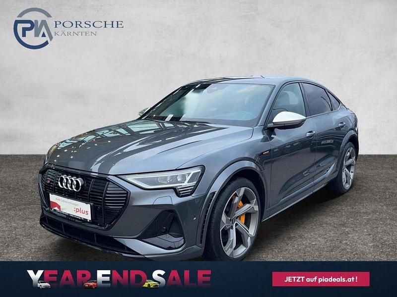 Grau Gebraucht 2021 Audi e-tron SUV | € 47.750 (Fairer Preis) - Bild 1/4