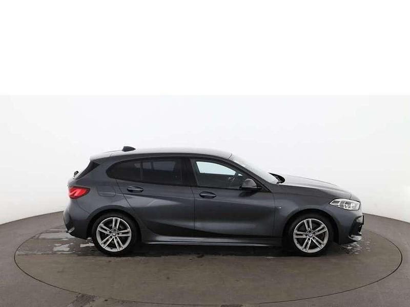Gebraucht BMW 120 M Sport 190 PS (139 kW) 2021 Grau Kleinwagen