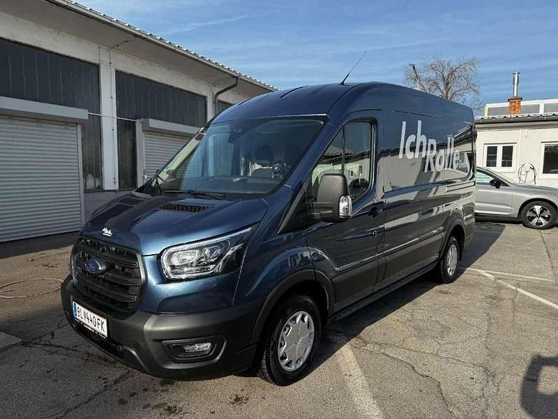 Blau Gebraucht 2023 Ford Transit Trend Van | € 34.950 (Teuer) - Bild 1/4