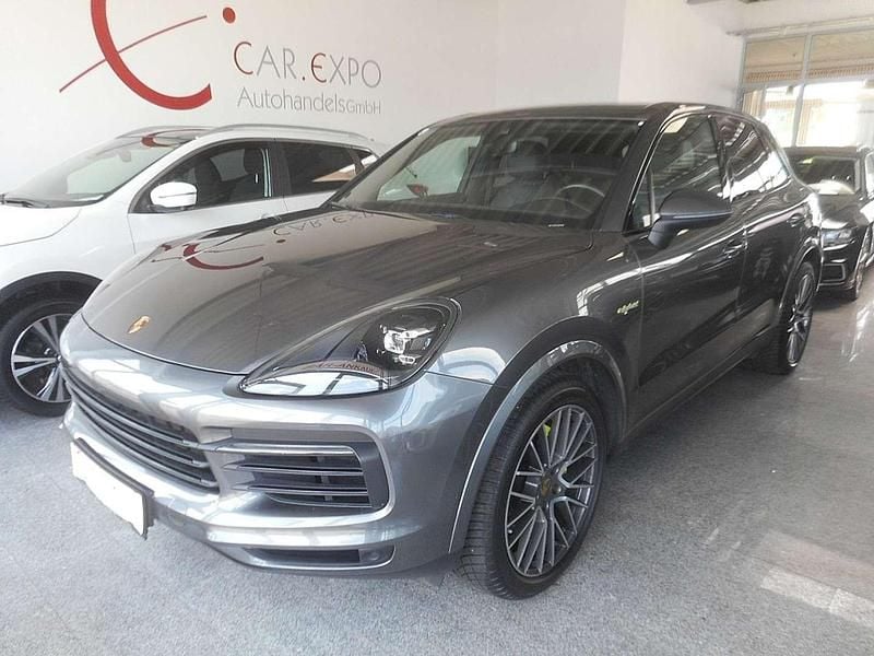 Gebraucht Porsche Cayenne 340 PS (250 kW) 2020 Grau SUV