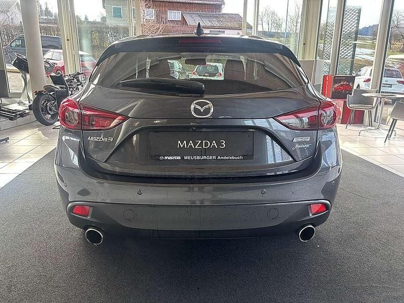 Gebraucht Mazda 3 Inclusive 150 PS (110 kW) 2016 Grau Kleinwagen