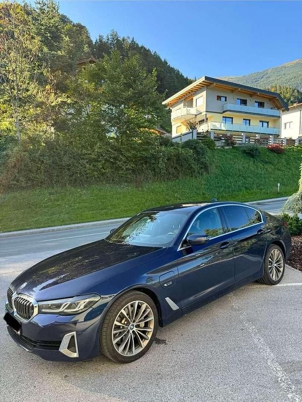 Gebraucht BMW 530 Luxury Line 184 PS (135 kW) 2022 Limousine