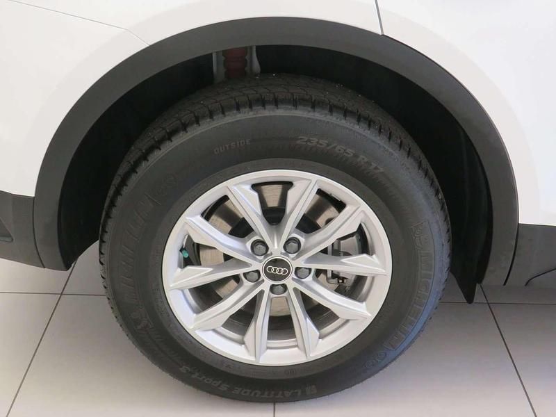 Gebraucht Audi Q5 Ambiente 204 PS (150 kW) 2024 Weiss  normal SUV