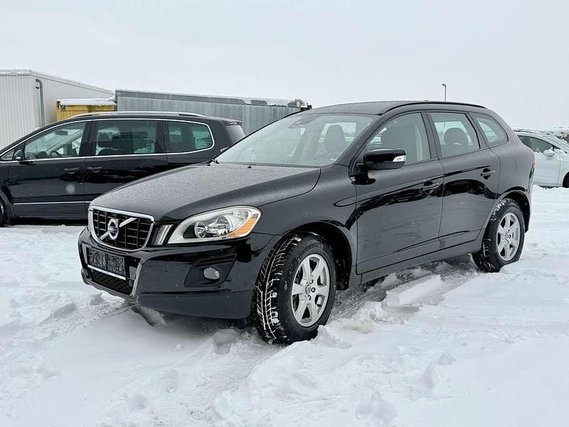 Gebraucht Volvo XC60 Kinetic 205 PS (150 kW) 2009 Schwarz SUV