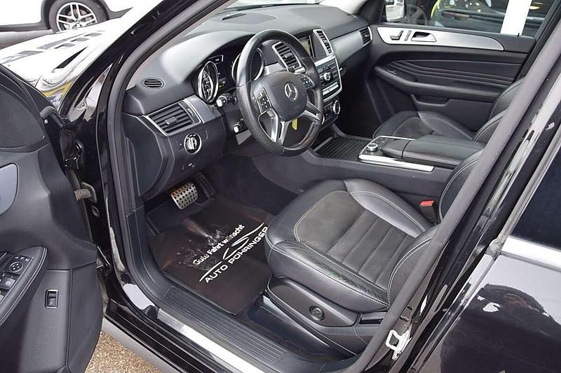 Gebraucht Mercedes ML350 258 PS (189 kW) 2014 Schwarz SUV