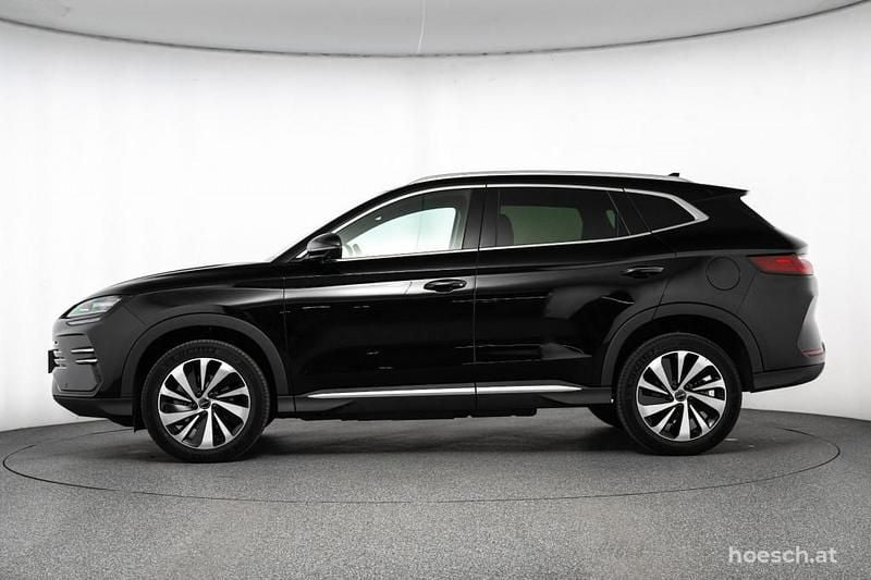 Neu BYD Seal U Boost 218 PS (160 kW) 2026 Grau SUV