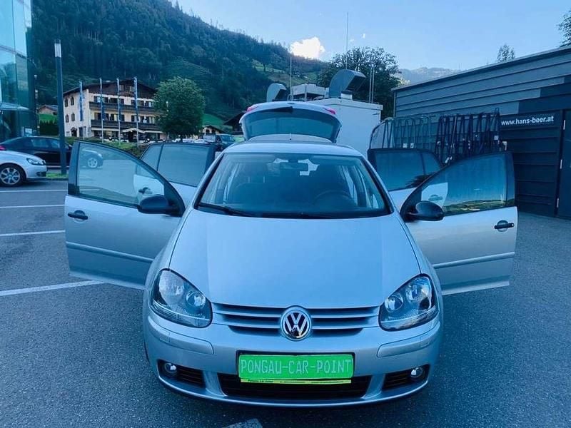 Gebraucht VW Golf V 105 PS (77 kW) 2007 Silber Limousine