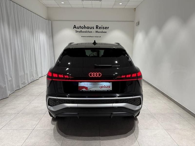Neu Audi Q3 177 PS (130 kW) 2025 Schwarz  metallicperleffektno SUV