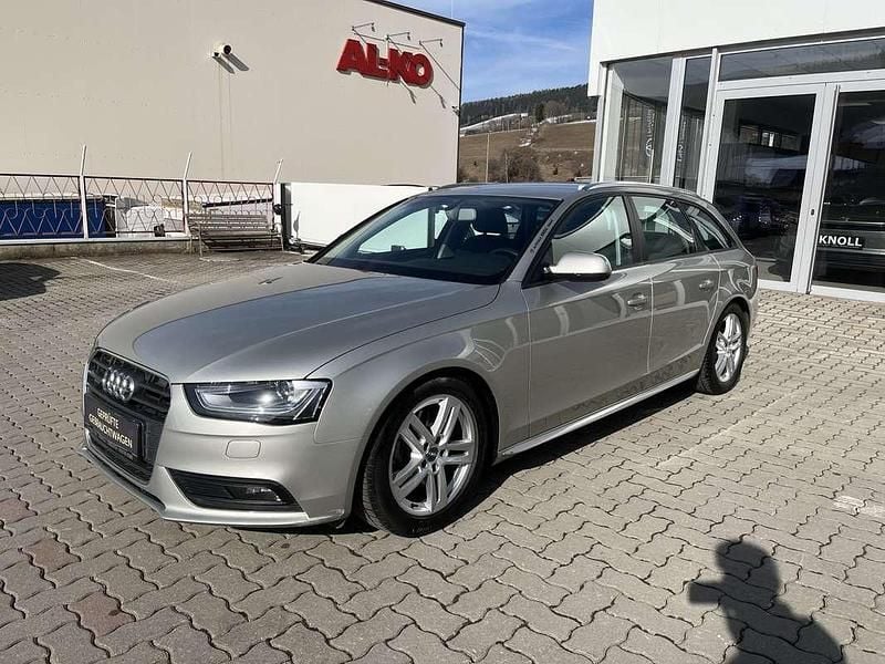 Gebraucht Audi A4 Basis 224 PS (164 kW) 2013 Kombi