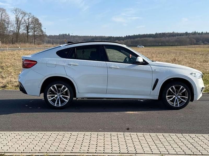 Weiß Gebraucht 2015 BMW X6 Sport Line SUV | € 30.881 (Guter Preis) - Bild 1/4