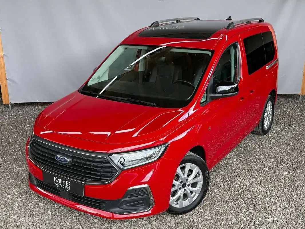 Gebraucht Ford Tourneo Titanium 122 PS (2022) in Stans - € 27.990 ...