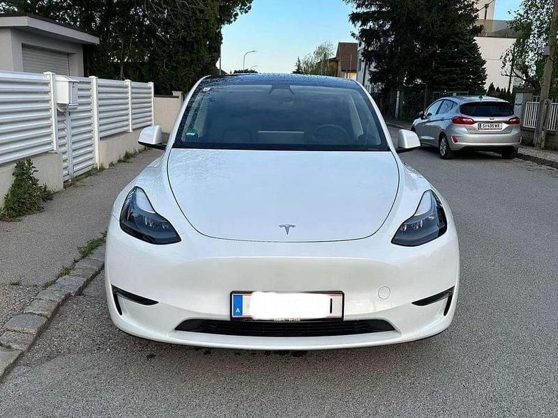 Gebraucht Tesla Model Y Long Range AWD 378 kW (514 PS) 2022 Weiß SUV