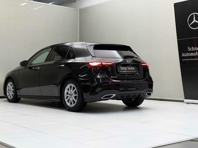 Gebraucht Mercedes A180 Night 136 PS (100 kW) 2023 Schwarz Limousine