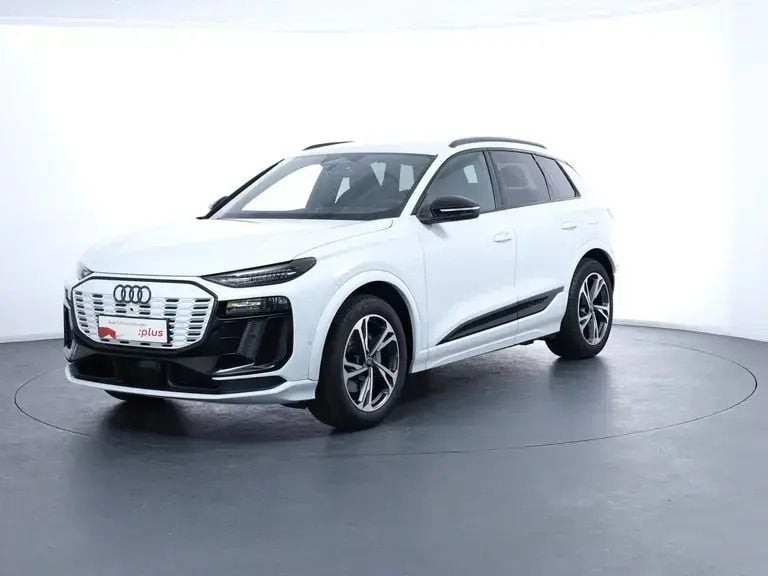 Weiss metallic Gebraucht 2024 Audi Q6 e-tron Performance SUV | € 58.900 (Guter Preis) - Bild 1/4
