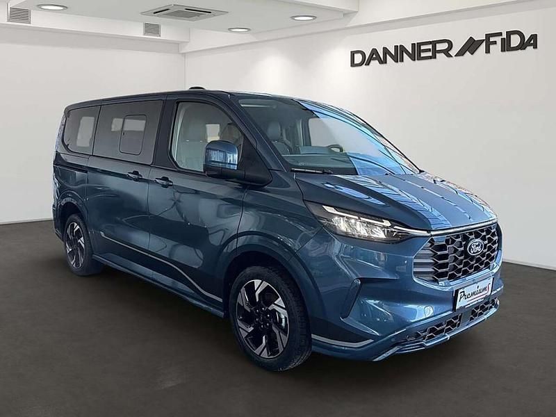 Neu Ford Tourneo Custom Sport 170 PS (125 kW) 2026 Van