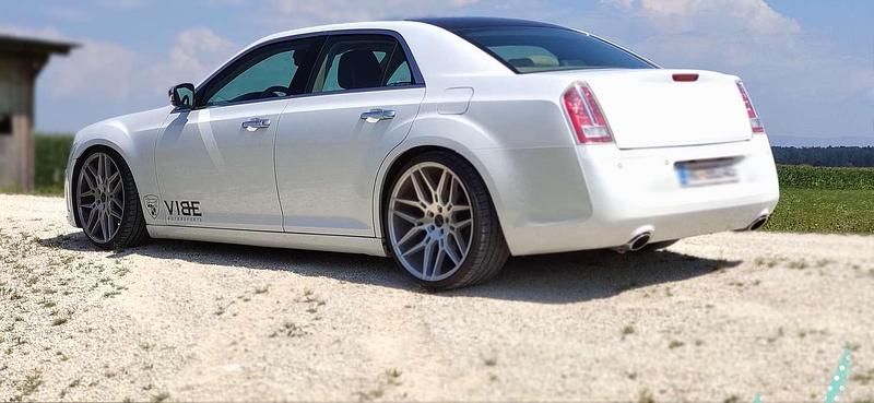 Gebraucht Lancia Thema 286 PS (210 kW) 2012 Limousine