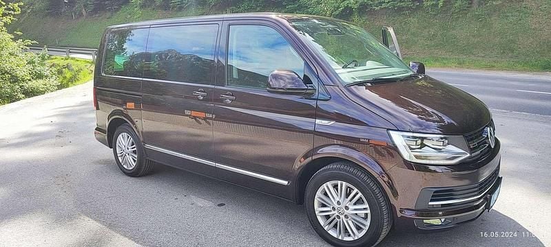 Violett Gebraucht 2016 VW Multivan Highline Van | € 46.490 (Teuer) - Bild 1/4
