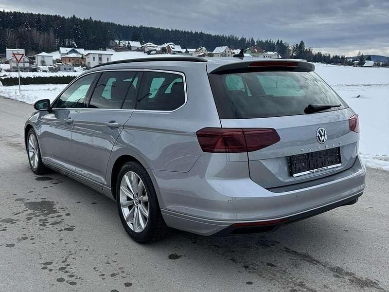 Gebraucht VW Passat Business 120 PS (88 kW) 2020 Silber Kombi