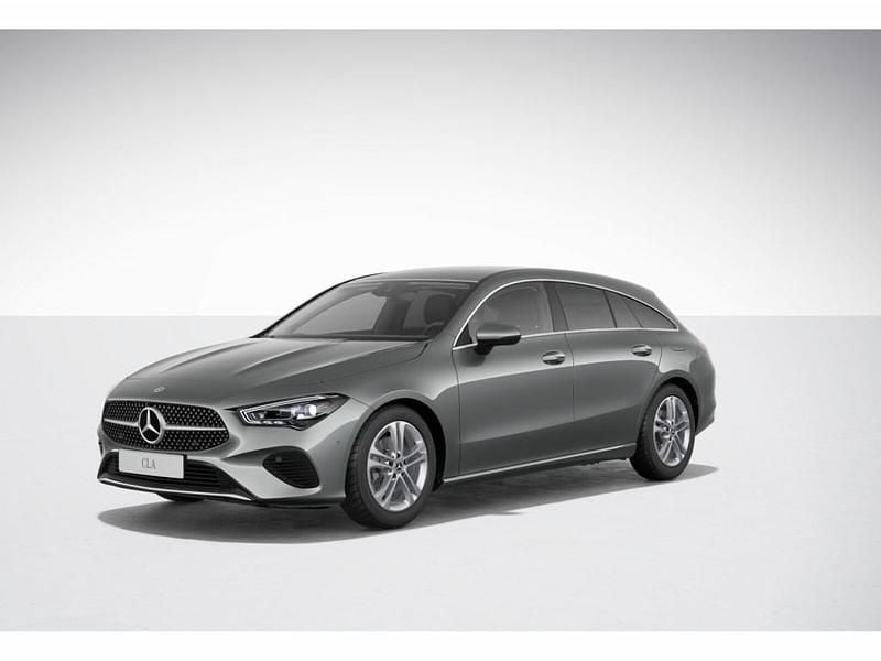 Gebraucht Mercedes CLA200 Shooting Brake Edition 150 PS (110 kW) 2024 Mountaingrau metallic Kombi